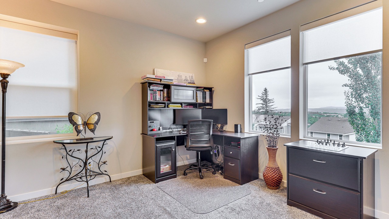 Photo of Others in Snoqualmie Ridge