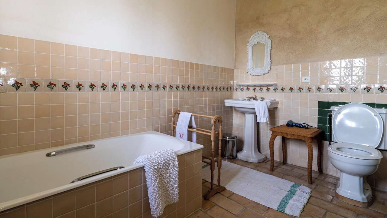 Photo of Bathroom in Montdurausse