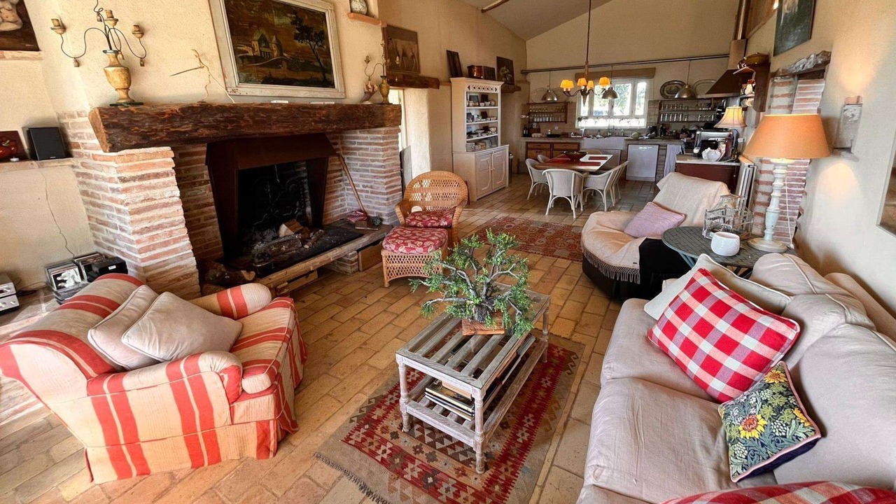 Photo of Livingroom in Montdurausse