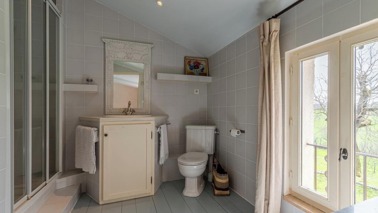 Photo of Bathroom in Montdurausse