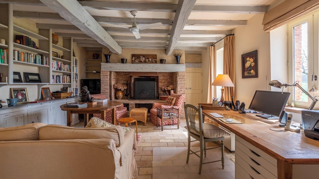 Photo of Livingroom in Montdurausse