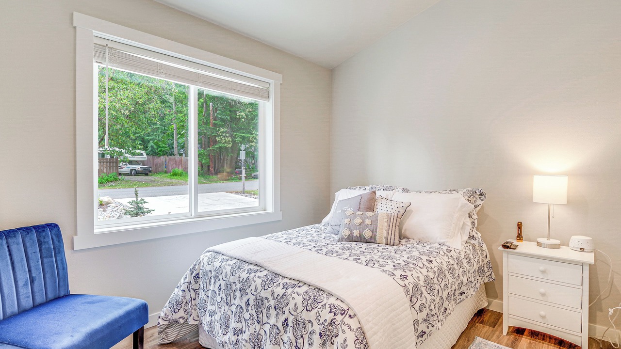 Photo of Others in Freeland