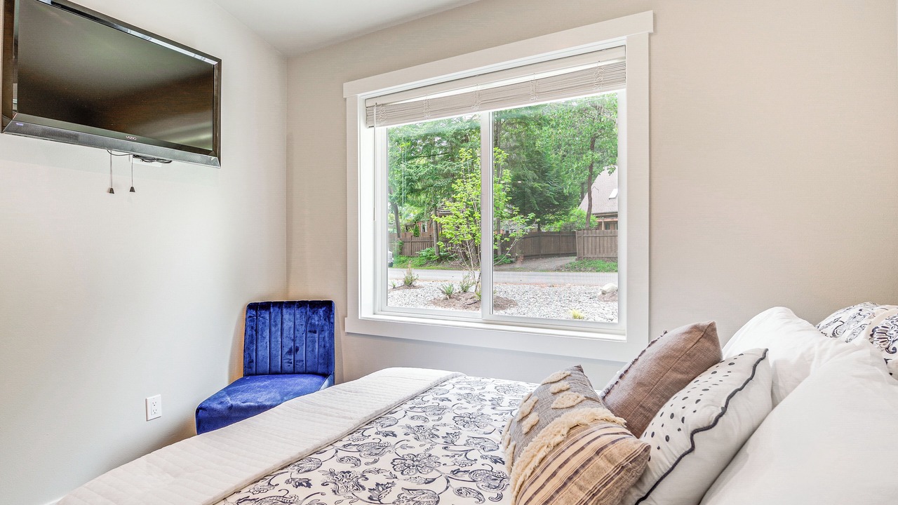 Photo of Bedroom in Freeland