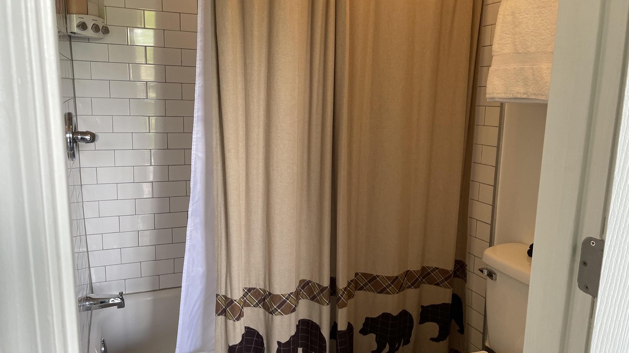 Photo of Bathroom in Clay City