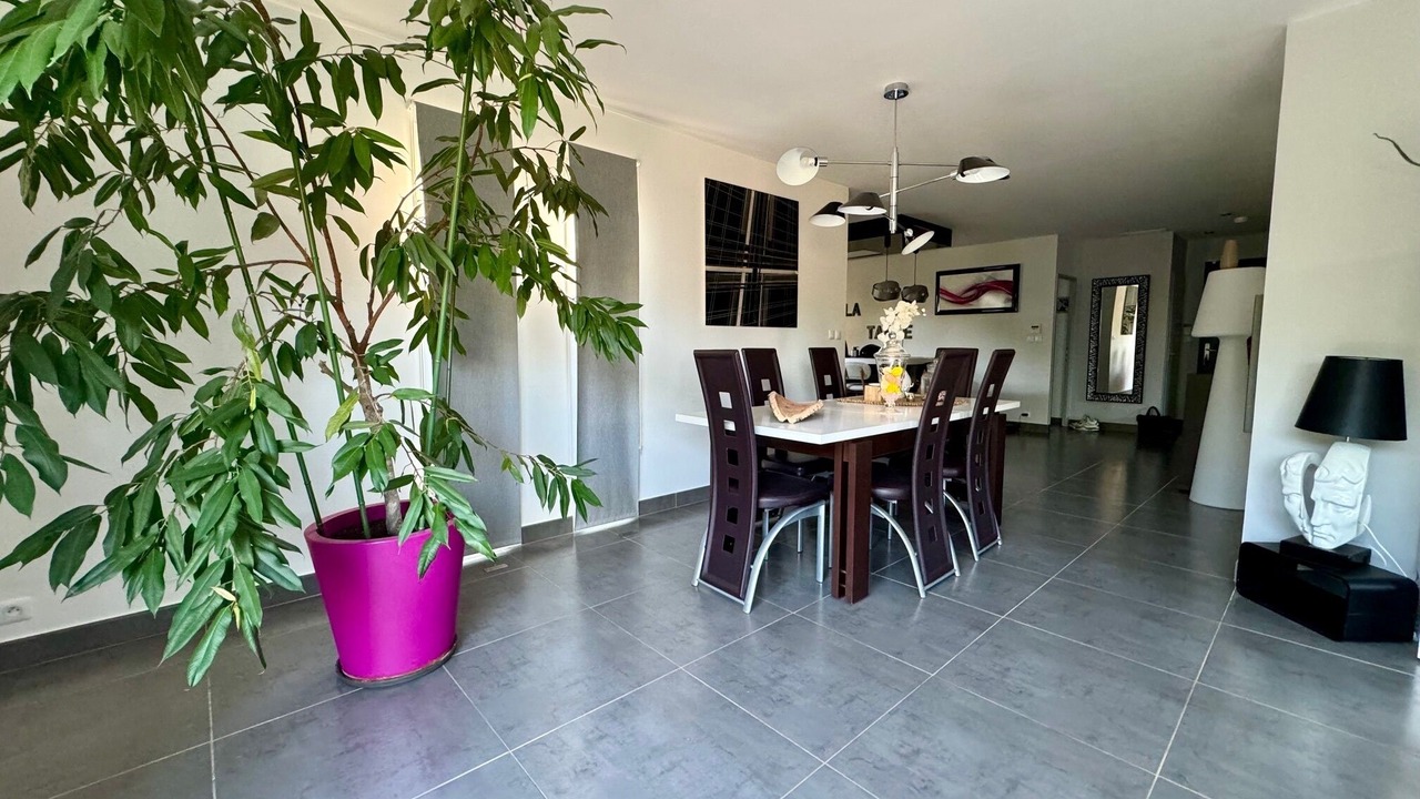 Photo of Others in Saint-Laurent-des-Arbres