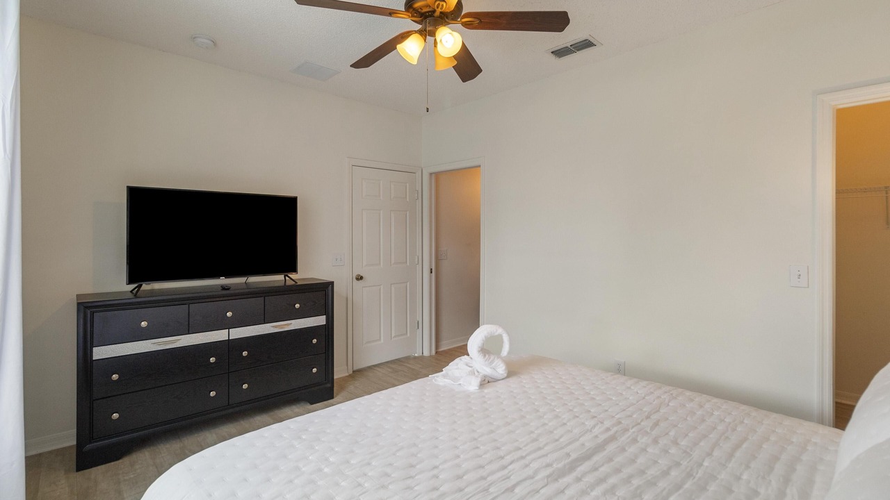 Photo of Bedroom in Sunset Ridge