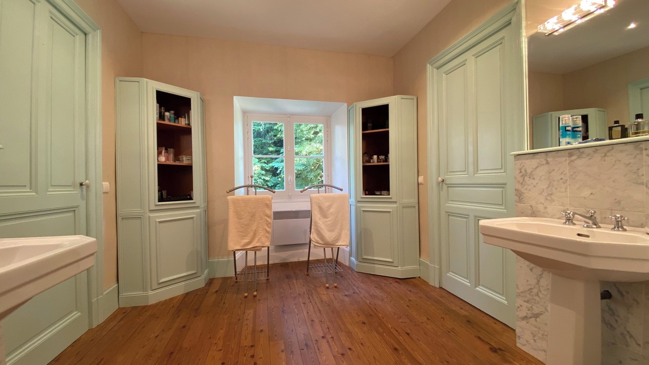 Photo of Bathroom in Sainte-Croix-de-Volvestre
