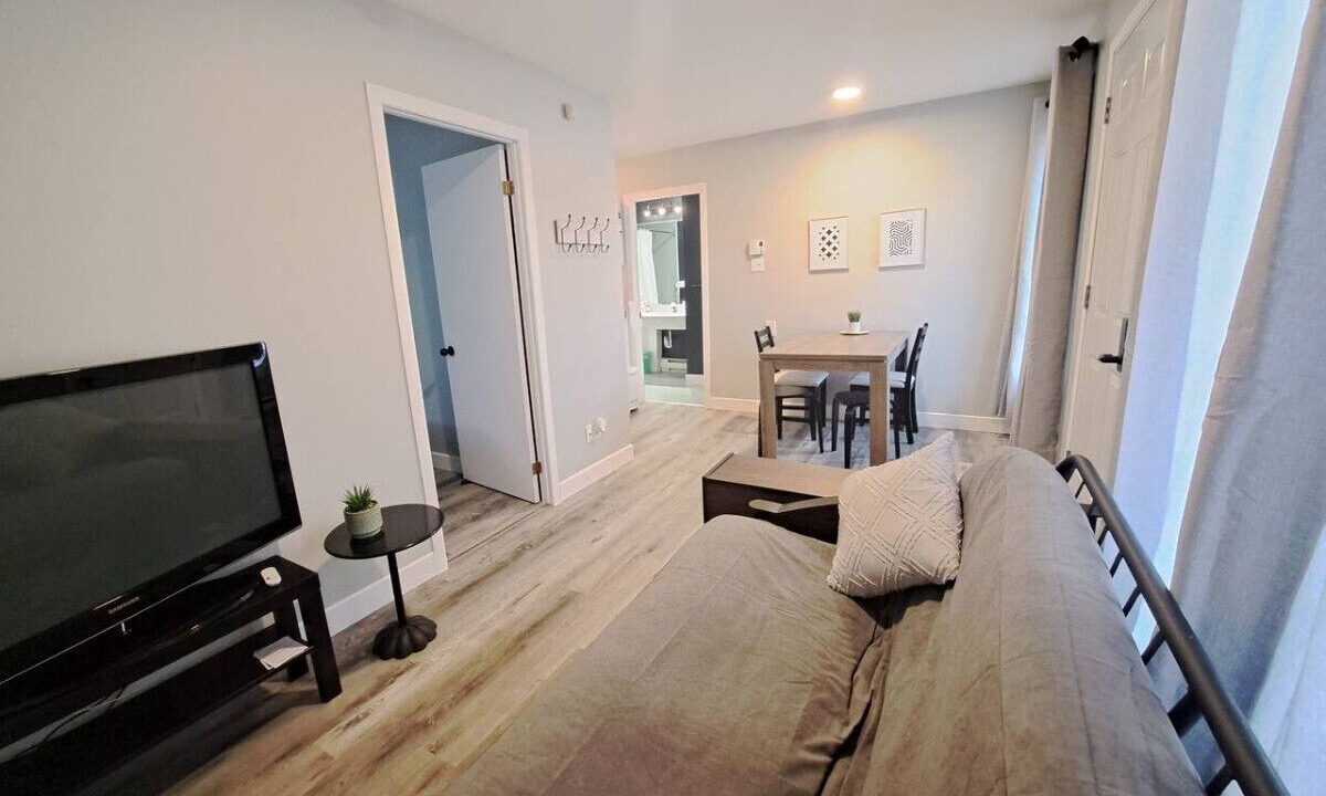 Photo of Livingroom in Ste Anne de Beaupre
