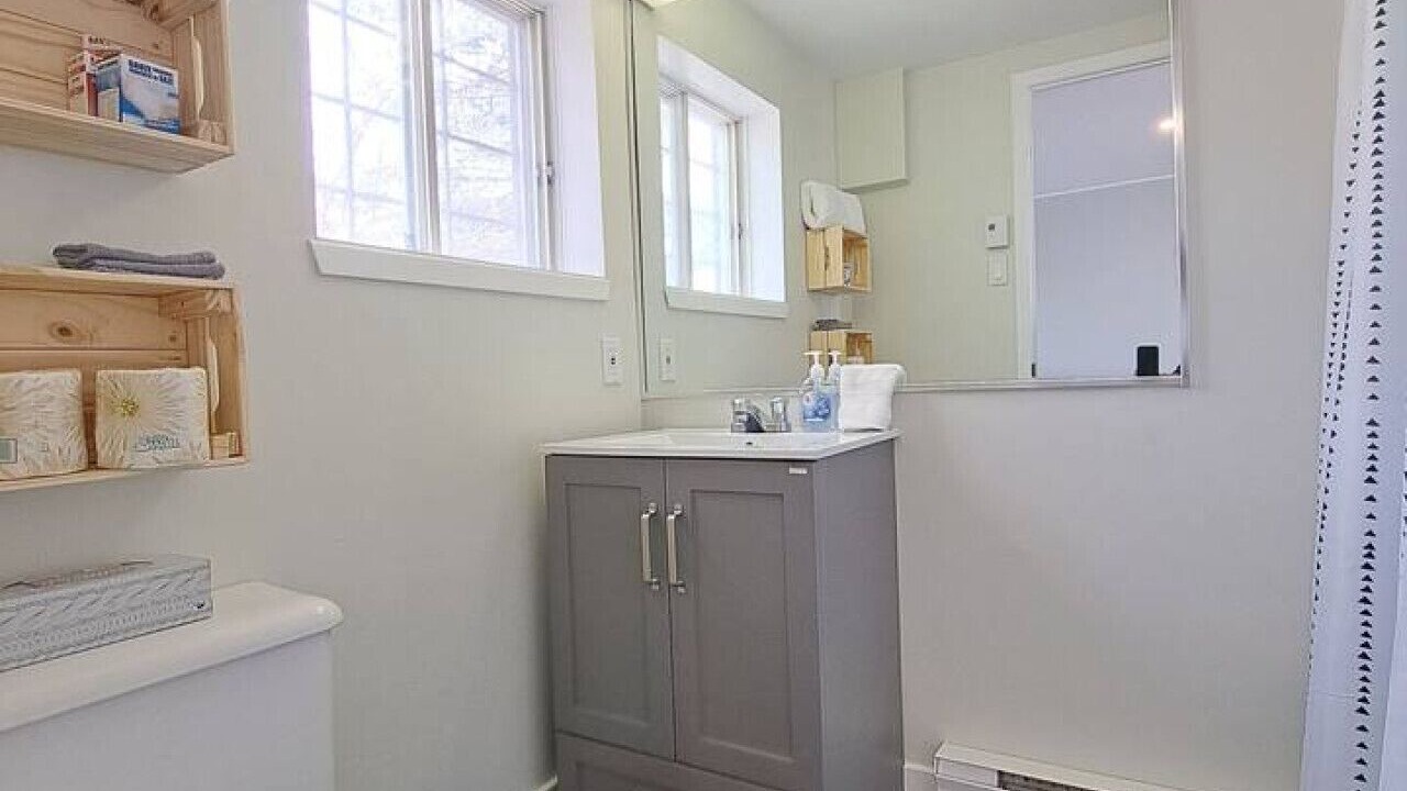Photo of Bathroom in Ste Anne de Beaupre