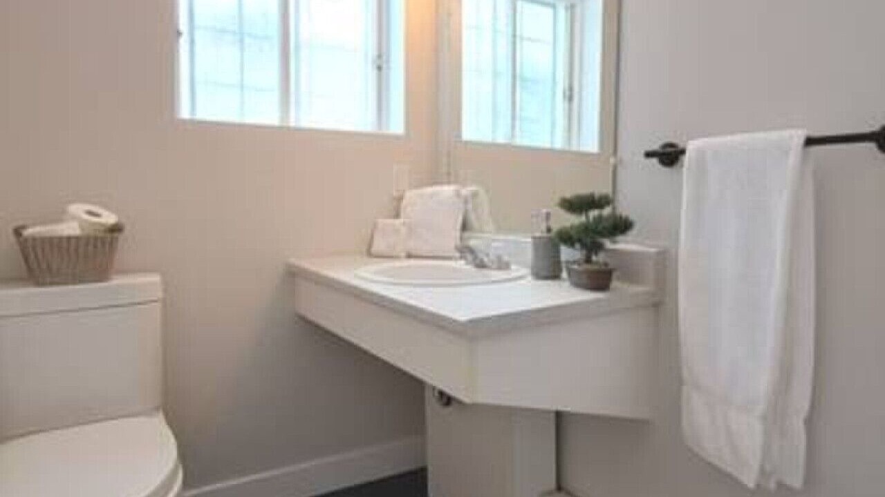 Photo of Bathroom in Ste Anne de Beaupre