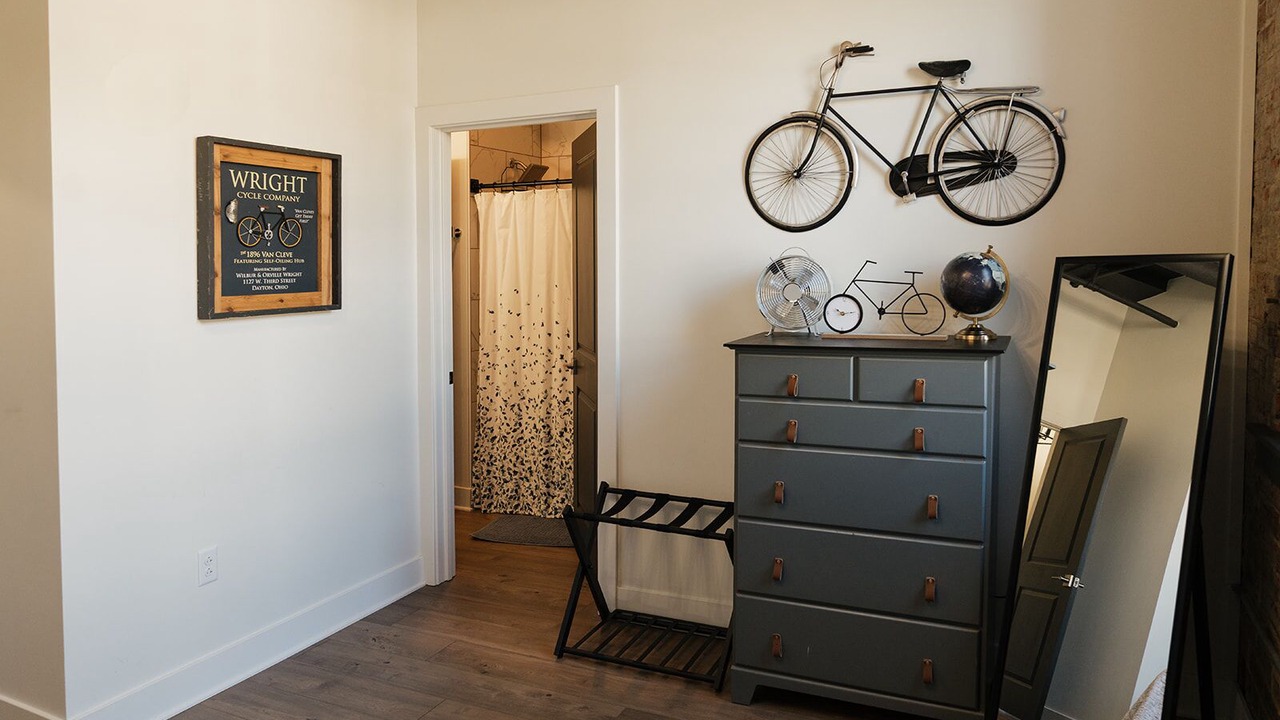 Photo of Others in Troy