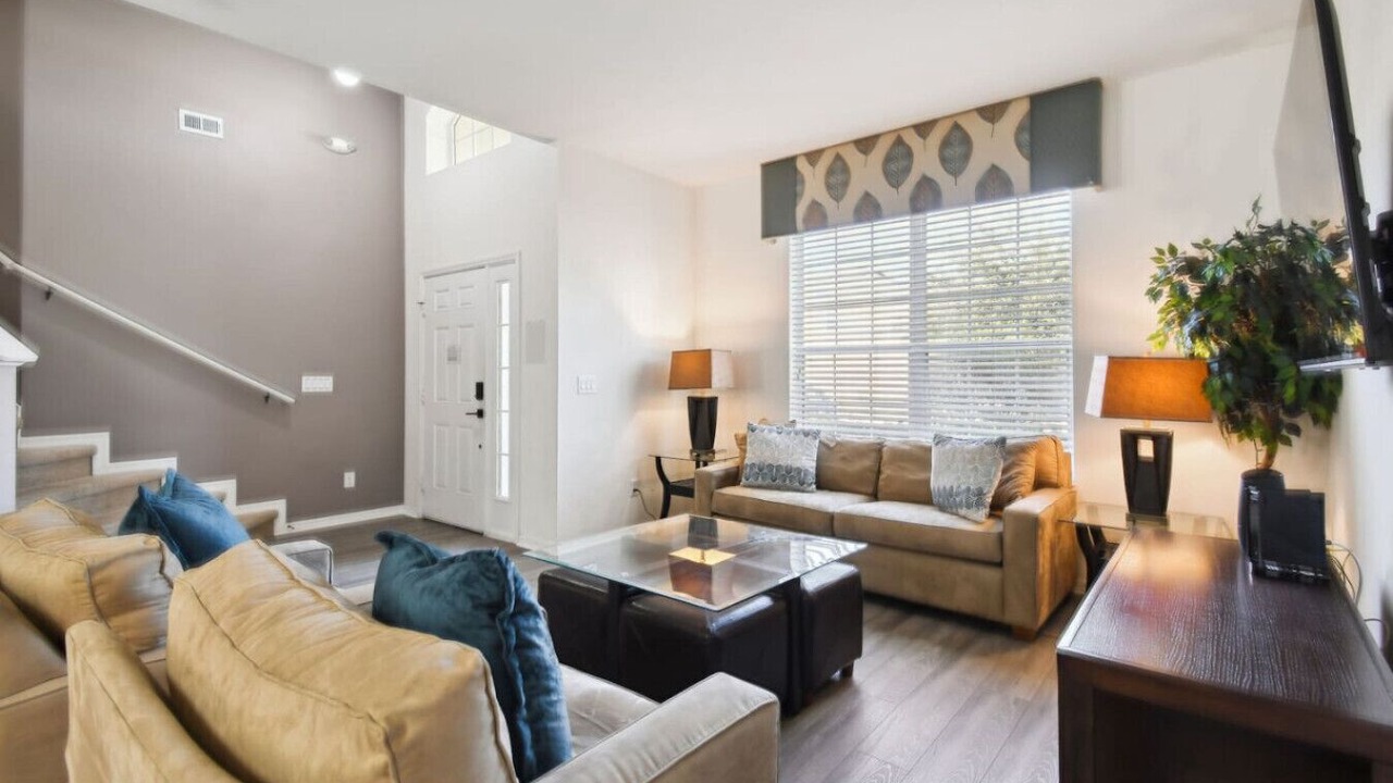 Photo of Bedroom in Veranda Palms