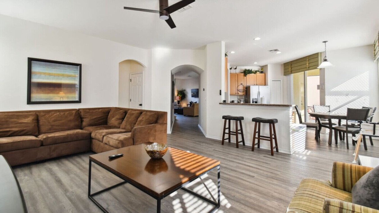 Photo of Bedroom in Veranda Palms