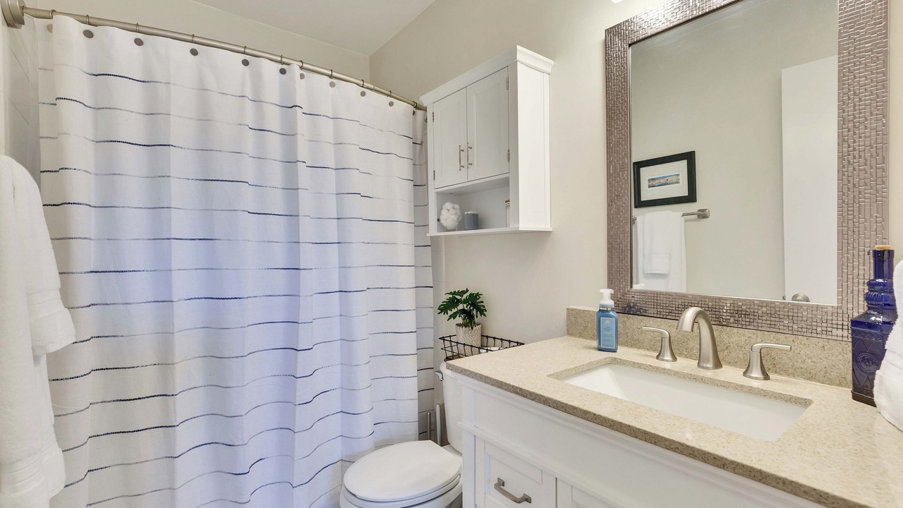 Photo of Bathroom in Hyde Park