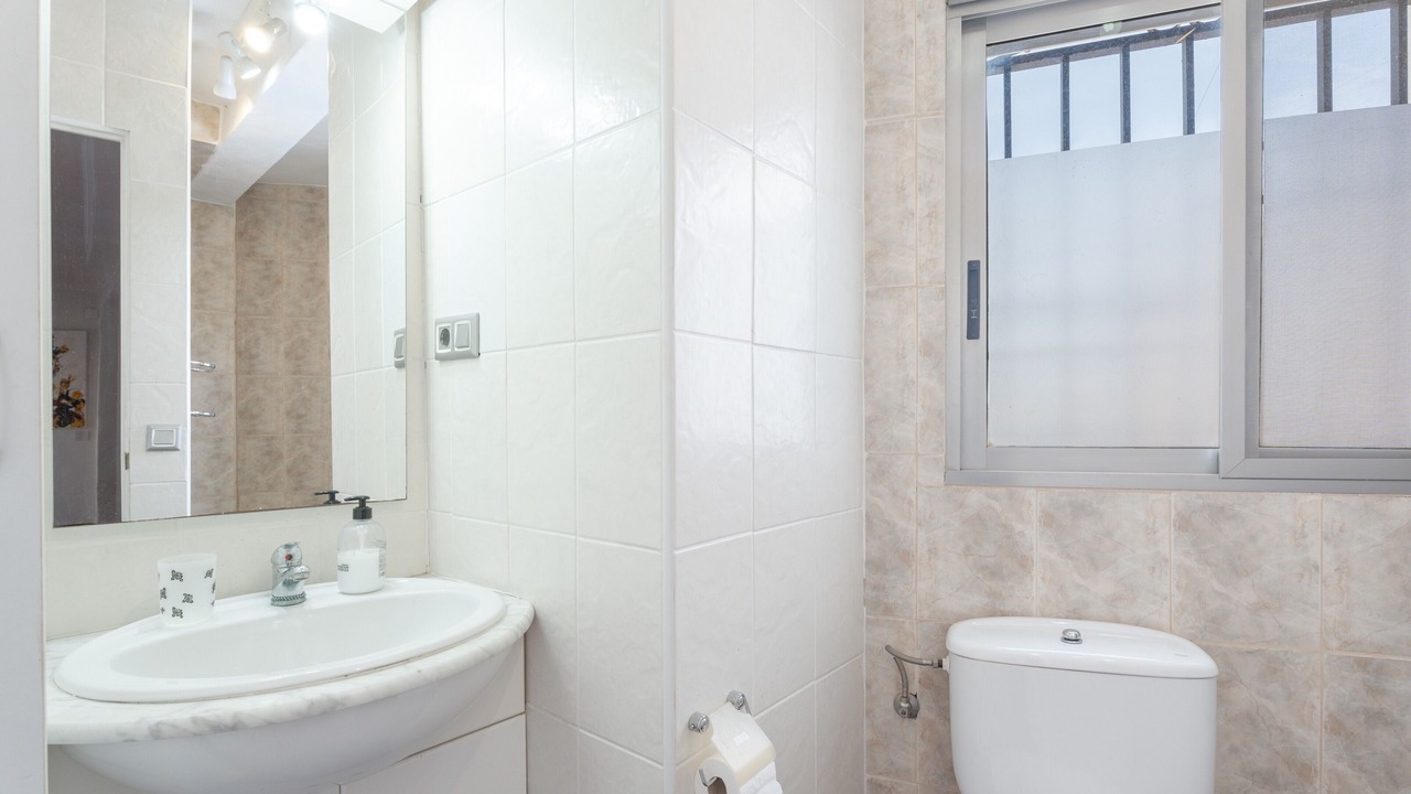 Photo of Bathroom in Torrent
