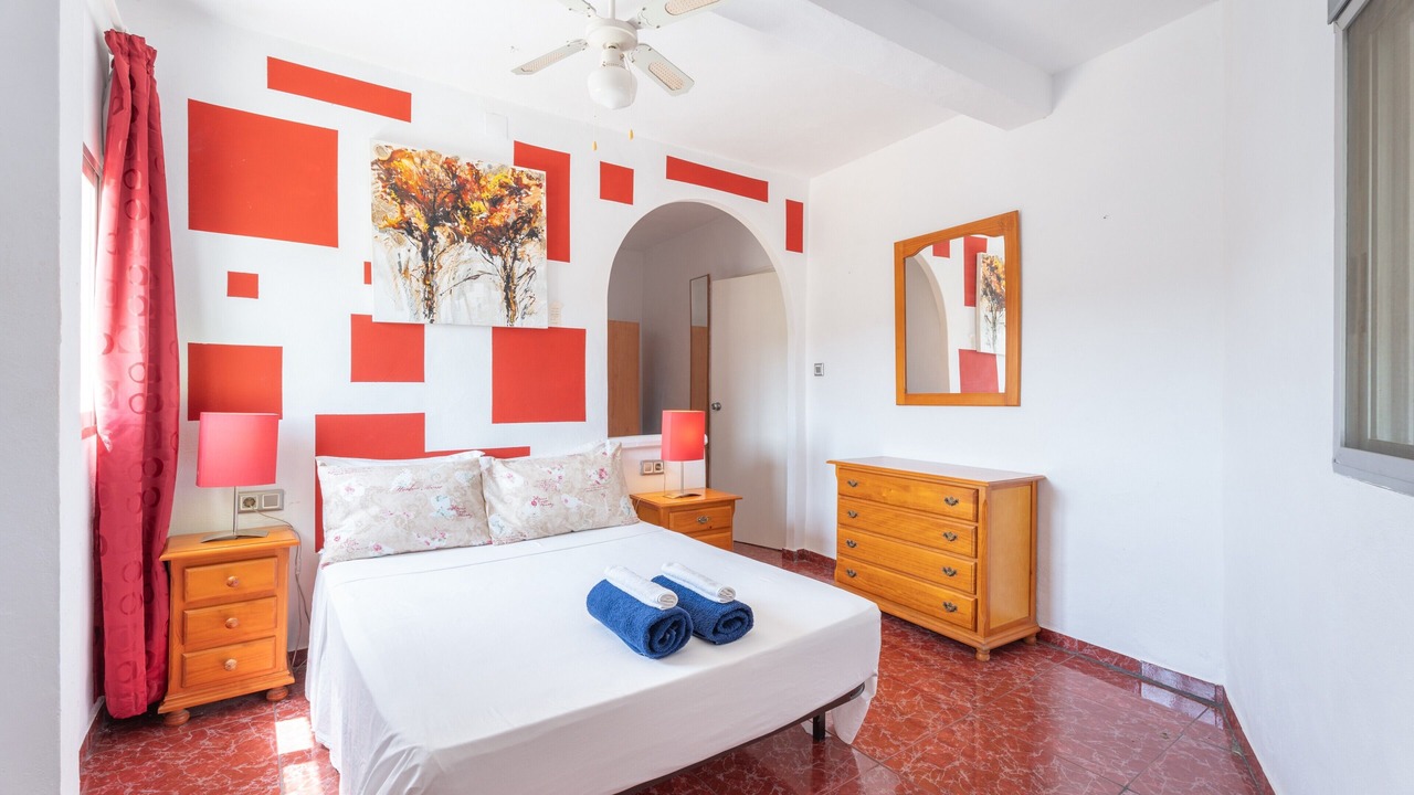 Photo of Bedroom in Torrent