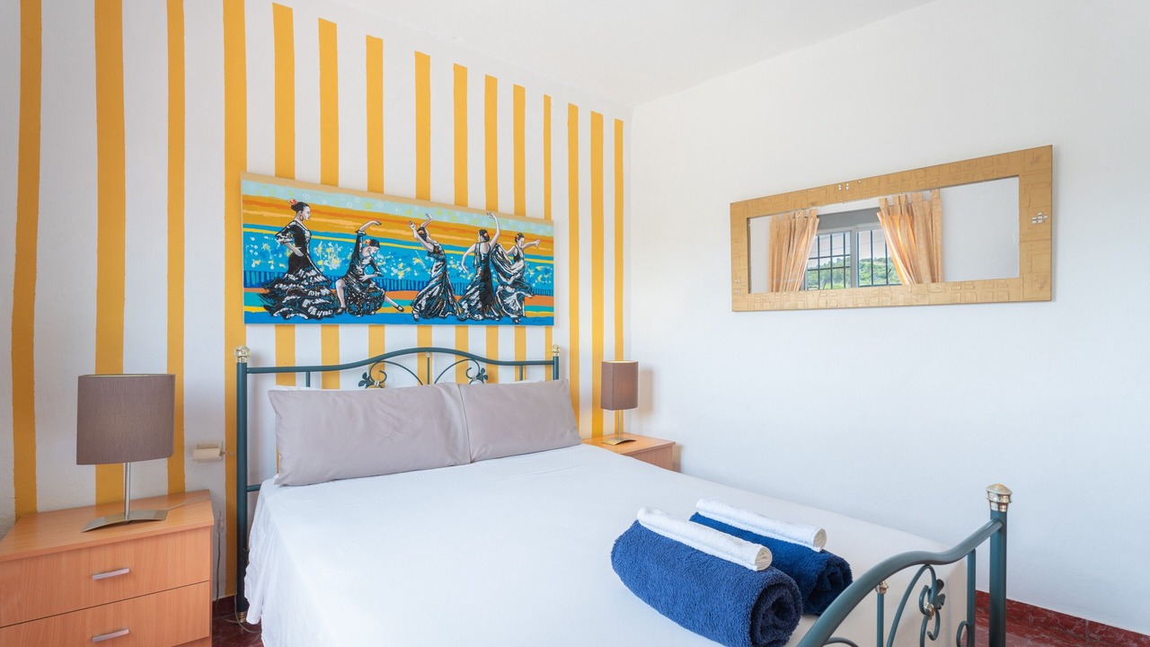 Photo of Bedroom in Torrent