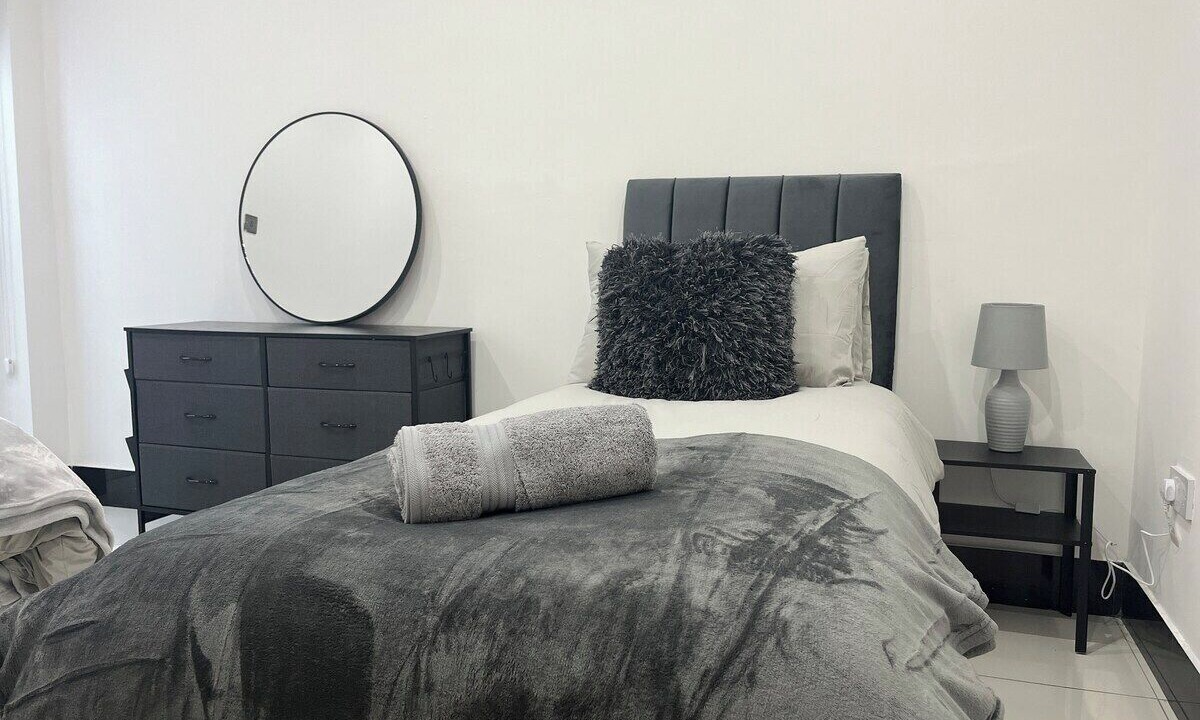 Photo of Bedroom in Selhurst