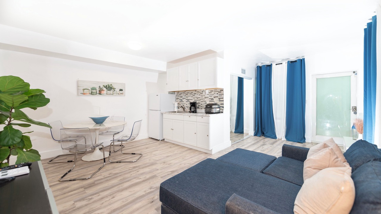 Photo of Livingroom in South Pointe