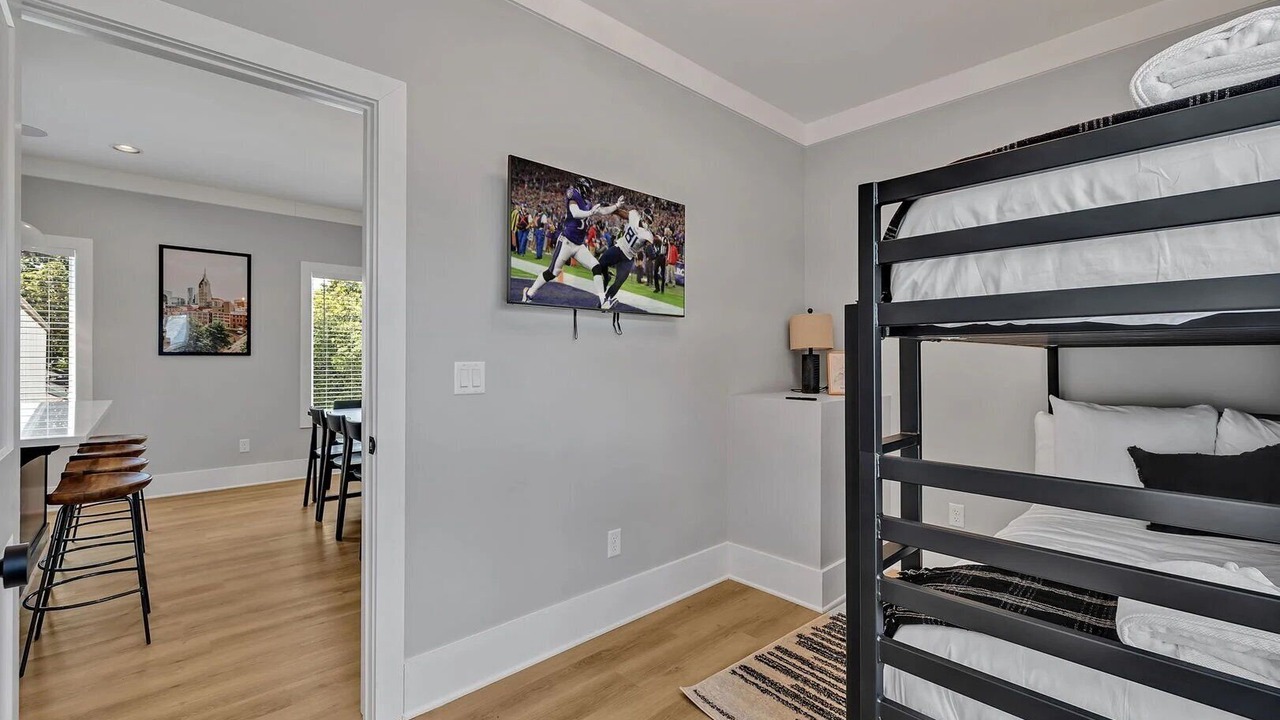 Photo of Others in Berry Hill