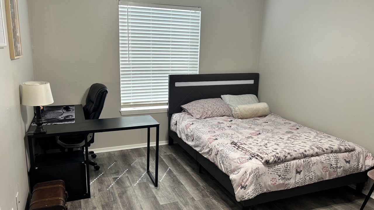 Photo of Bedroom in College Station