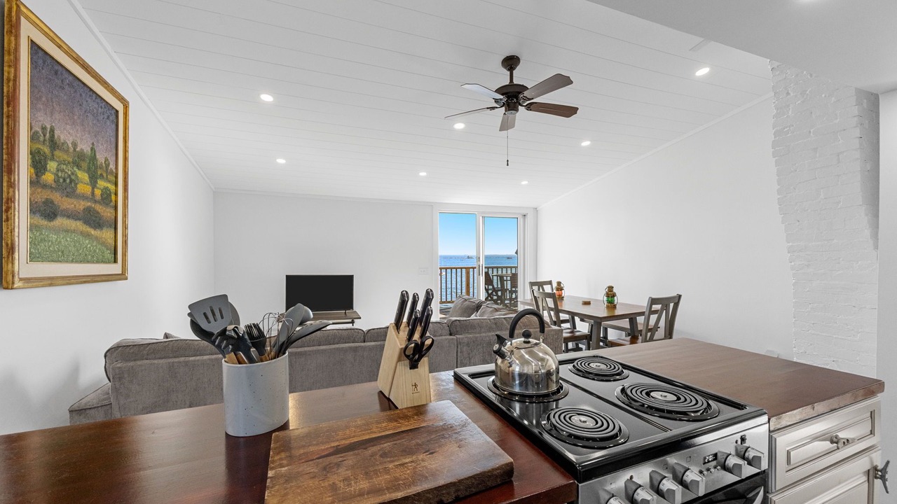 Photo of Others in Commercial Street