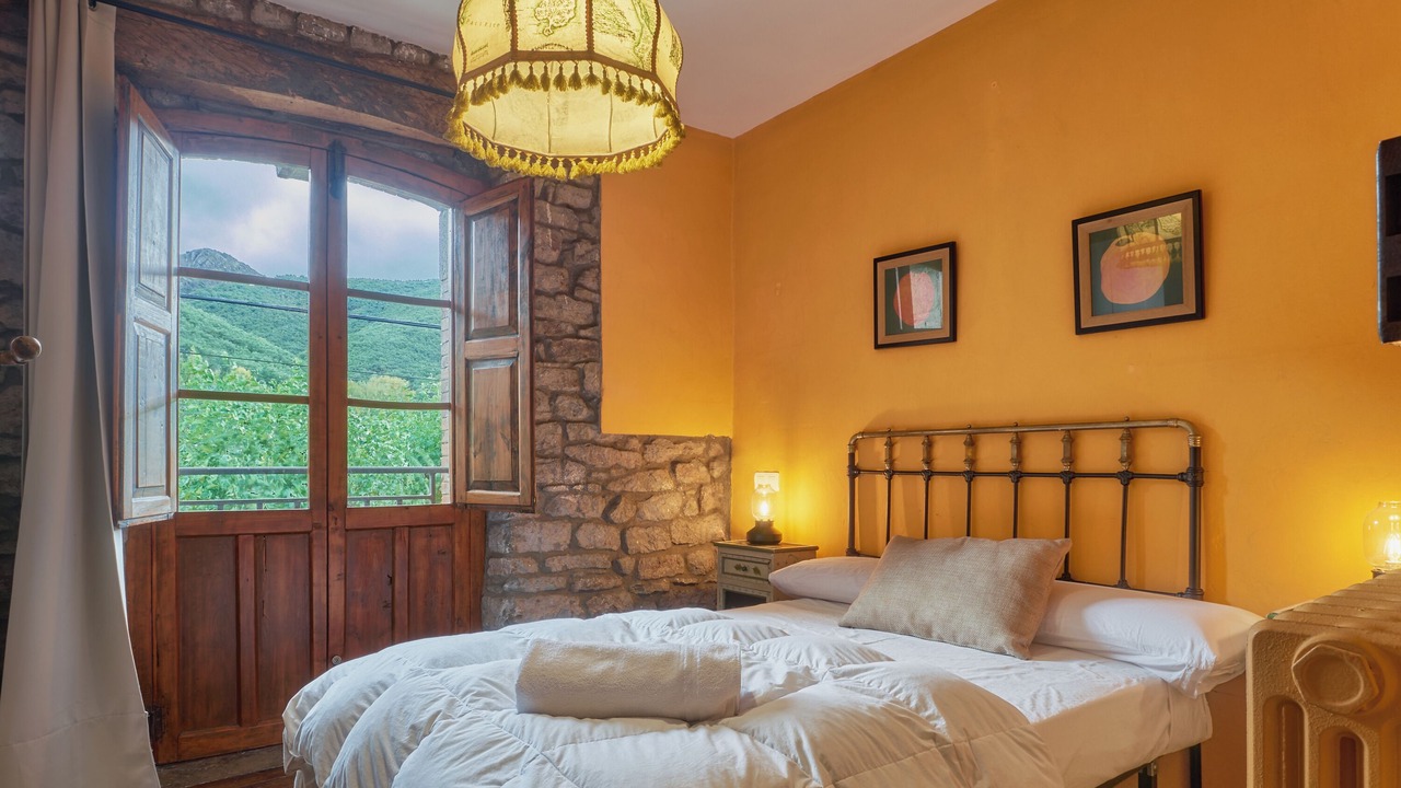 Photo of Bedroom in La Pola de Gordon