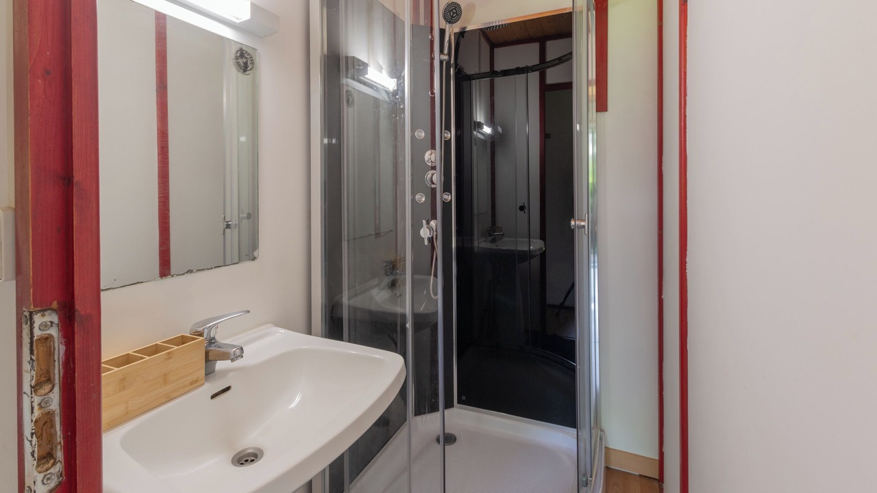 Photo of Bathroom in Malbosc