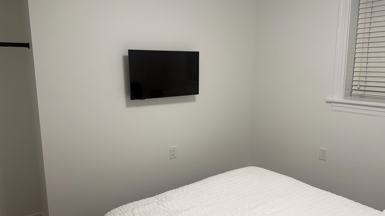 Photo of Bedroom in North Center