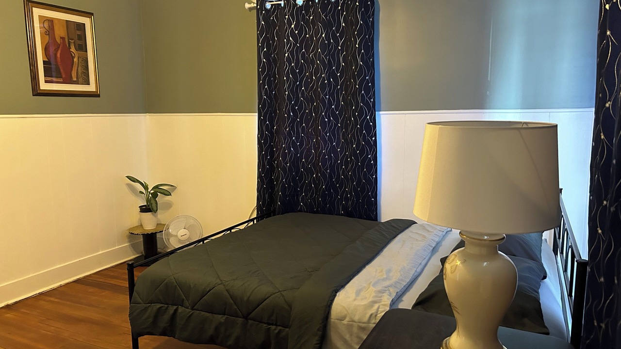 Photo of Bedroom in Schenectady