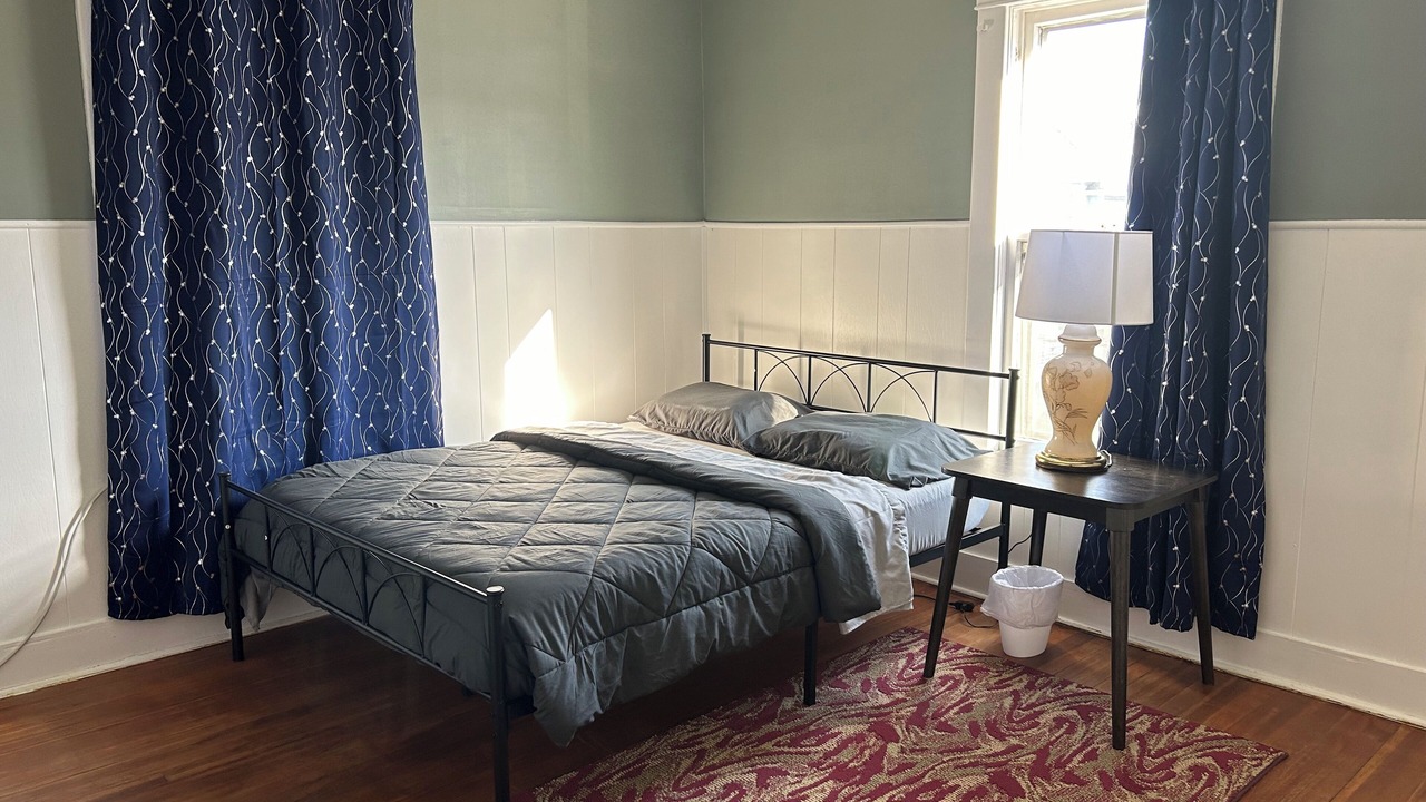 Photo of Bedroom in Schenectady