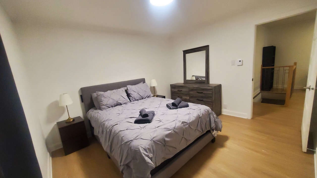Photo of Bedroom in Laval
