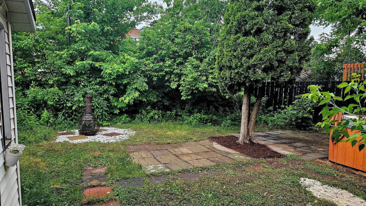 Photo of Outdoor in Laval