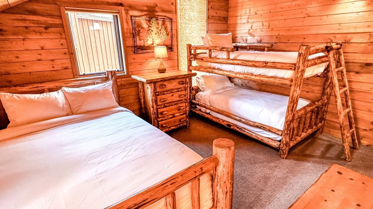 Photo of Bedroom in Sundance