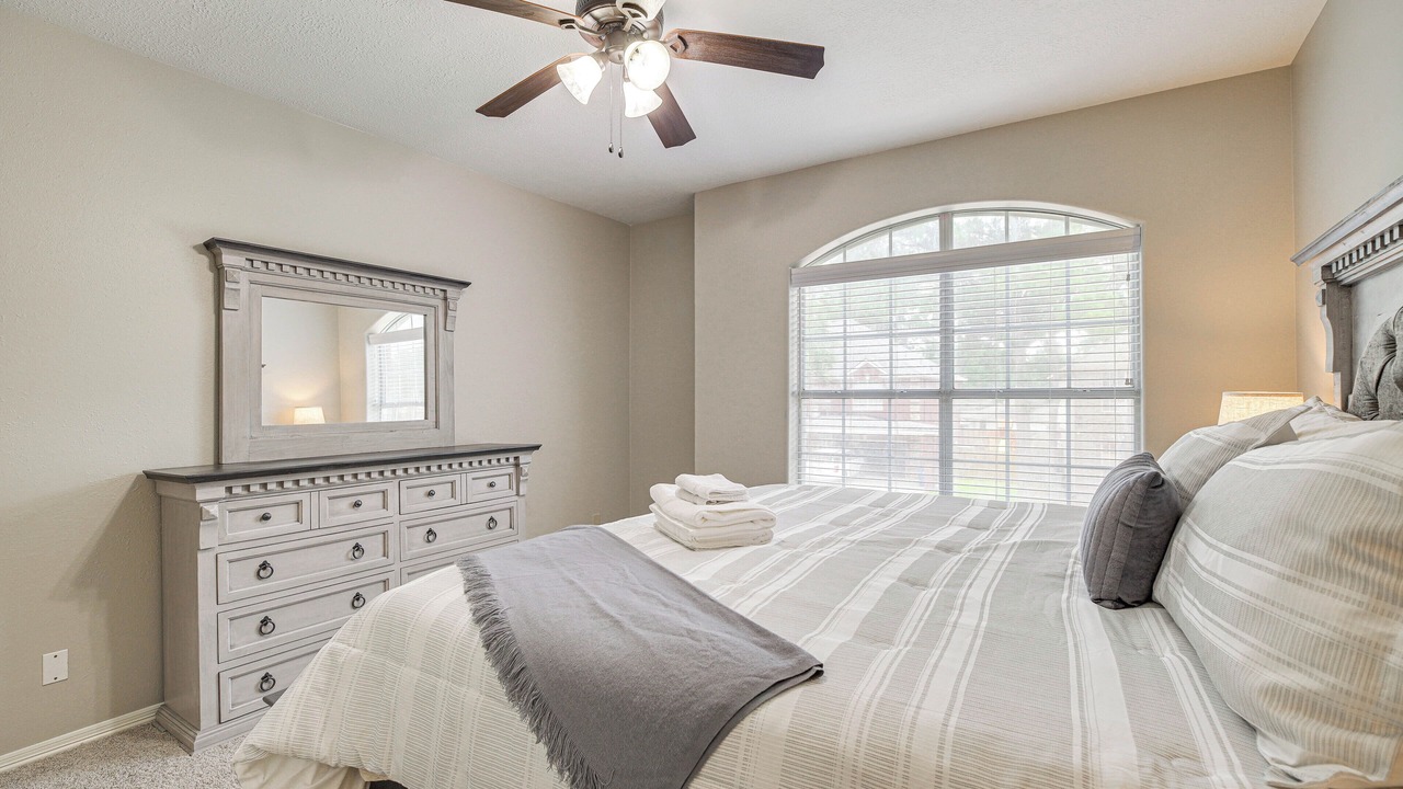 Photo of Bedroom in Atascocita
