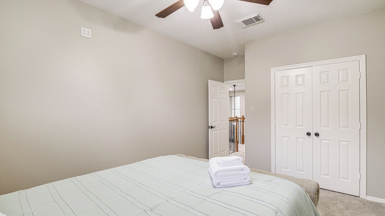 Photo of Bedroom in Atascocita