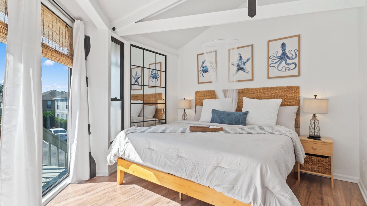 Photo of Bedroom in Surfside Beach