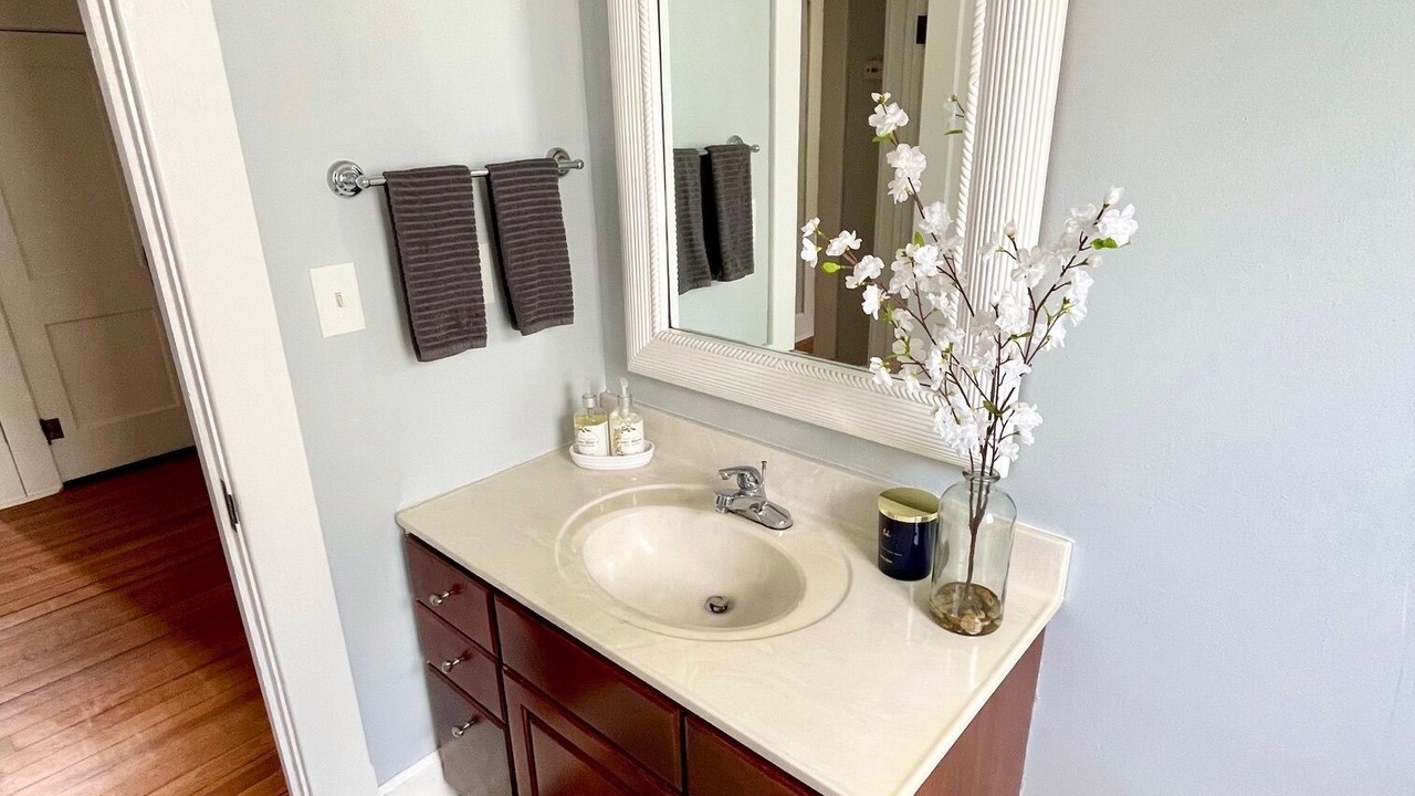 Photo of Bathroom in Jasper