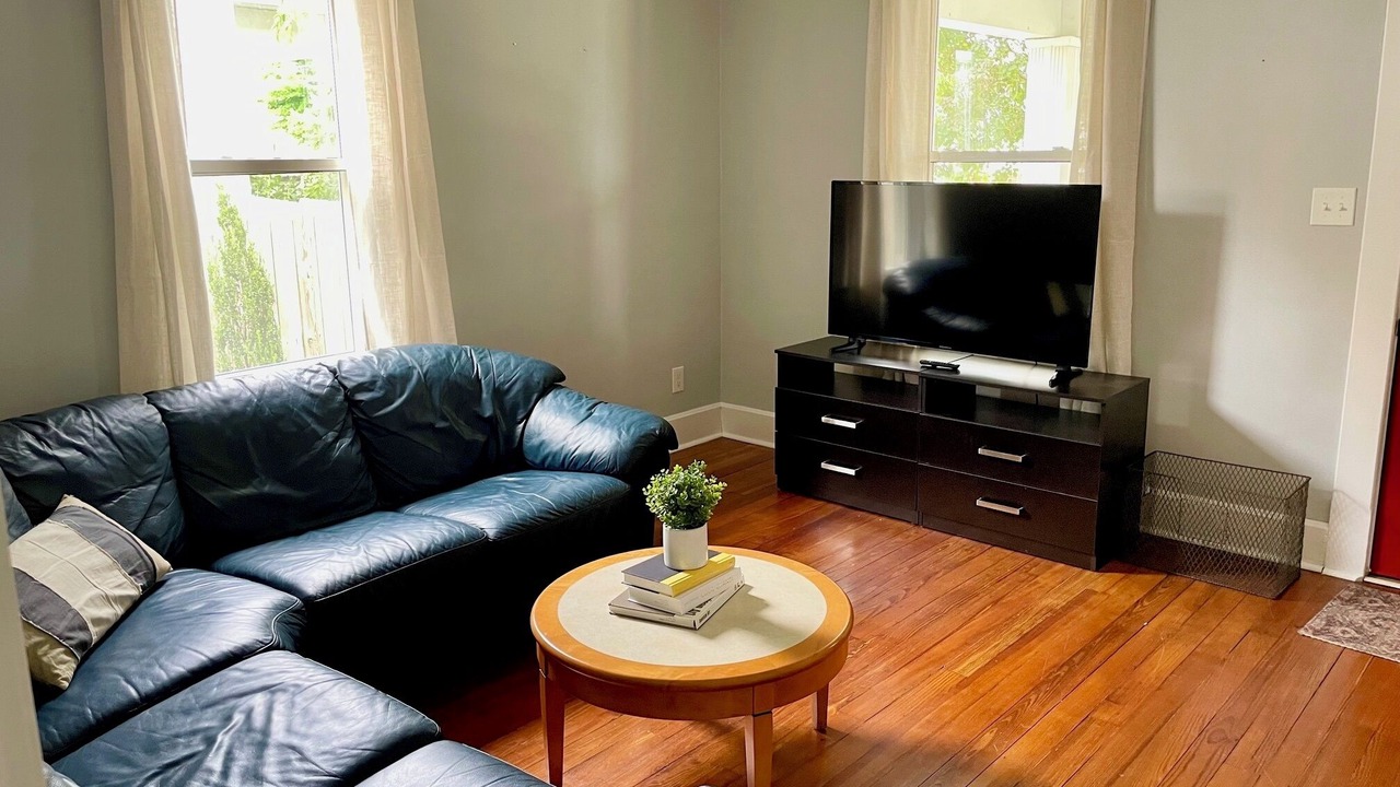 Photo of Livingroom in Jasper
