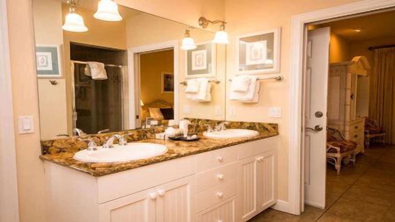 Photo of Bathroom in Bradenton Beach