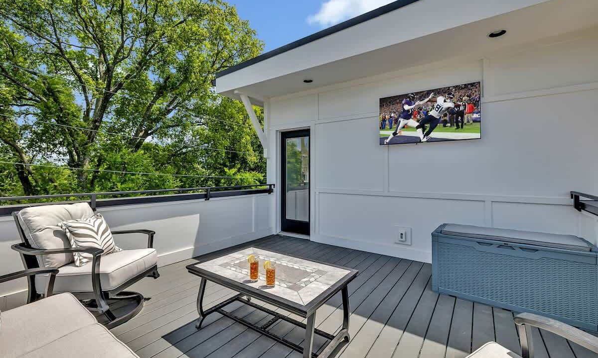 Photo of Outdoor in Berry Hill