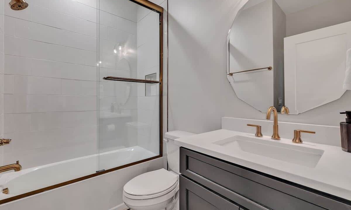 Photo of Bathroom in Berry Hill