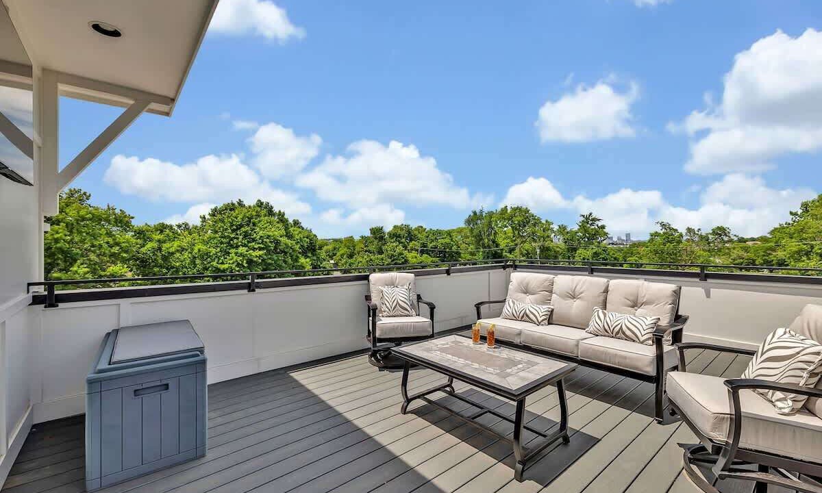 Photo of Outdoor in Berry Hill