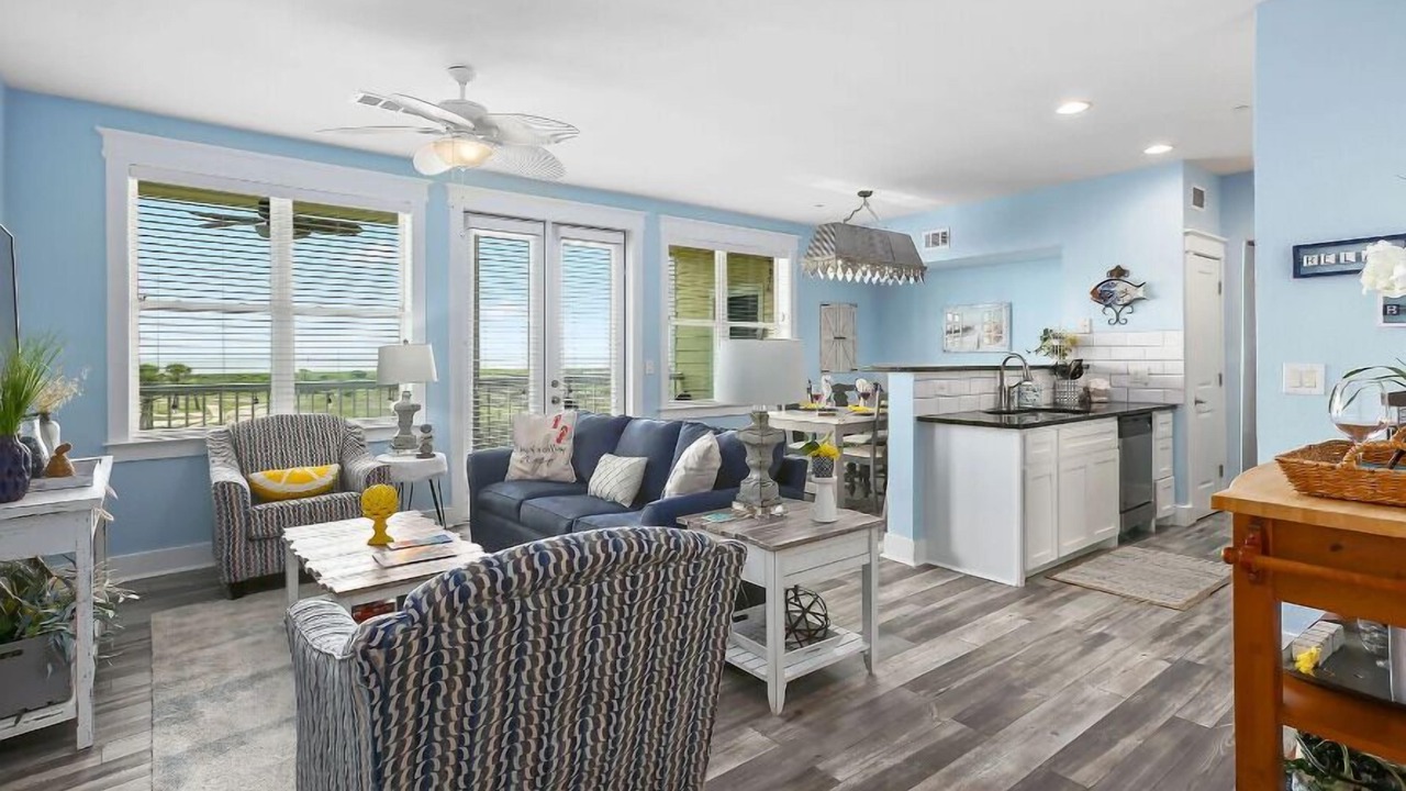 Photo of Patio Balcony in Red Fish Cove