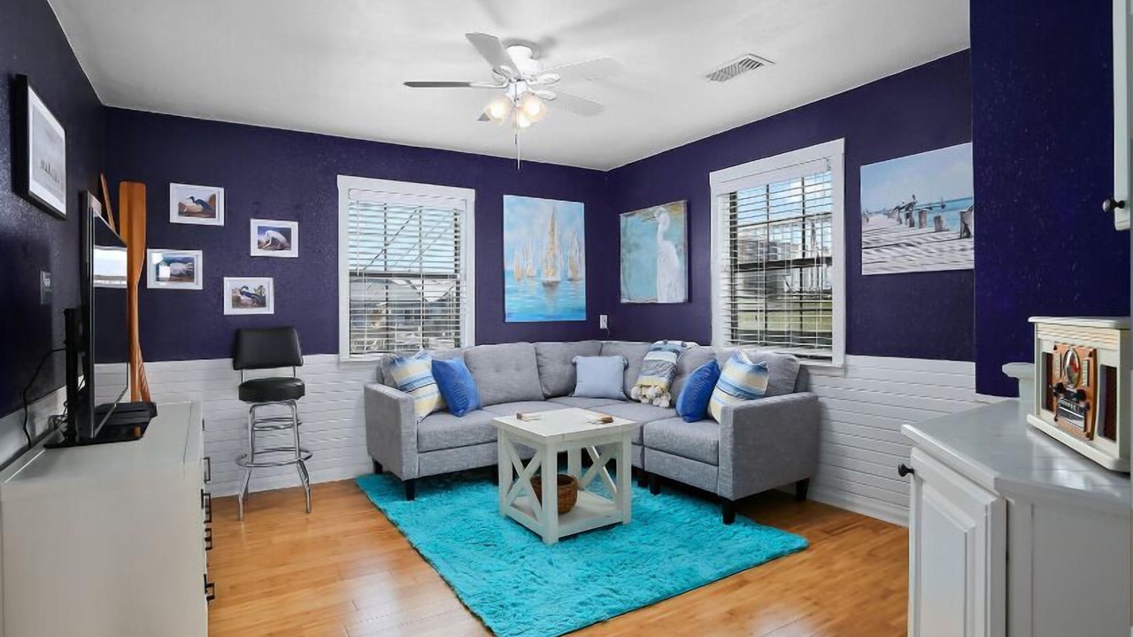Photo of Bedroom in El Lago