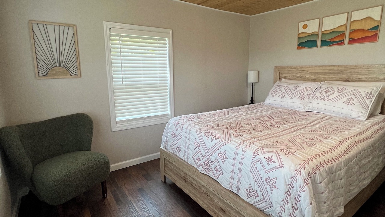 Photo of Bedroom in Marshall