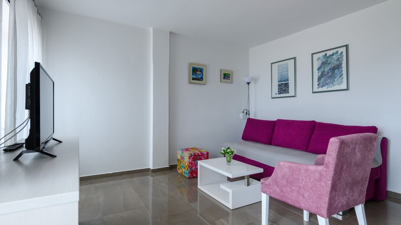 Photo of Livingroom in Brsec