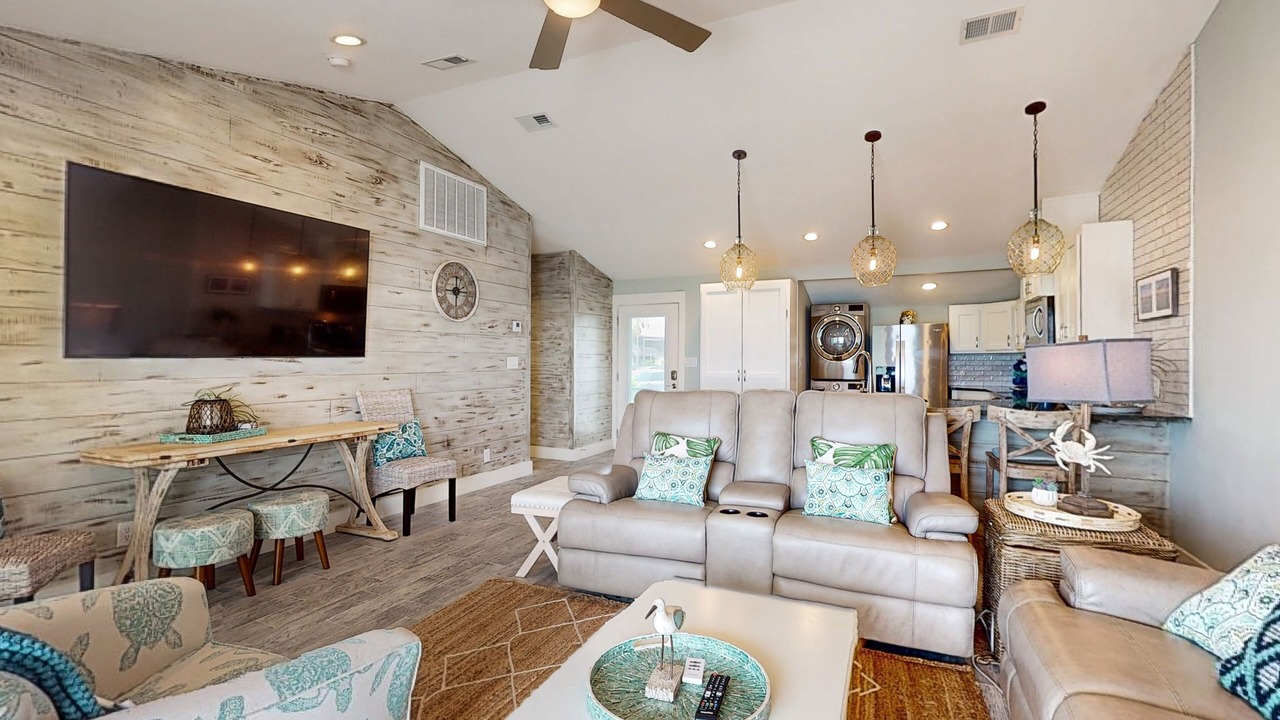 Photo of Livingroom in Key Allegro