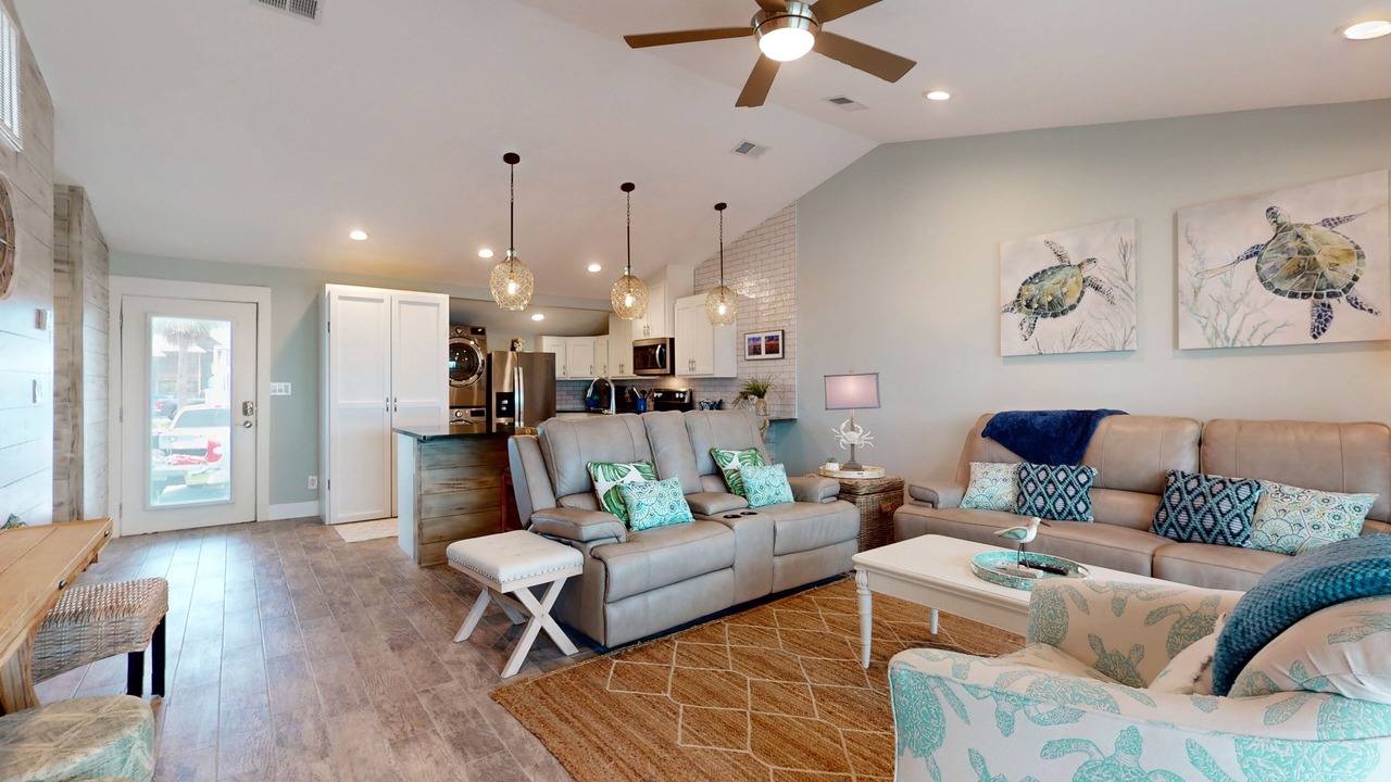 Photo of Livingroom in Key Allegro