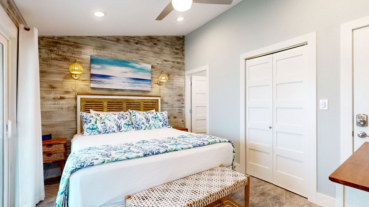 Photo of Bedroom in Key Allegro